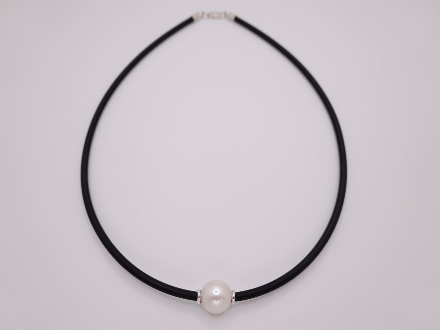 Freshwater Neoprene Necklace Silver