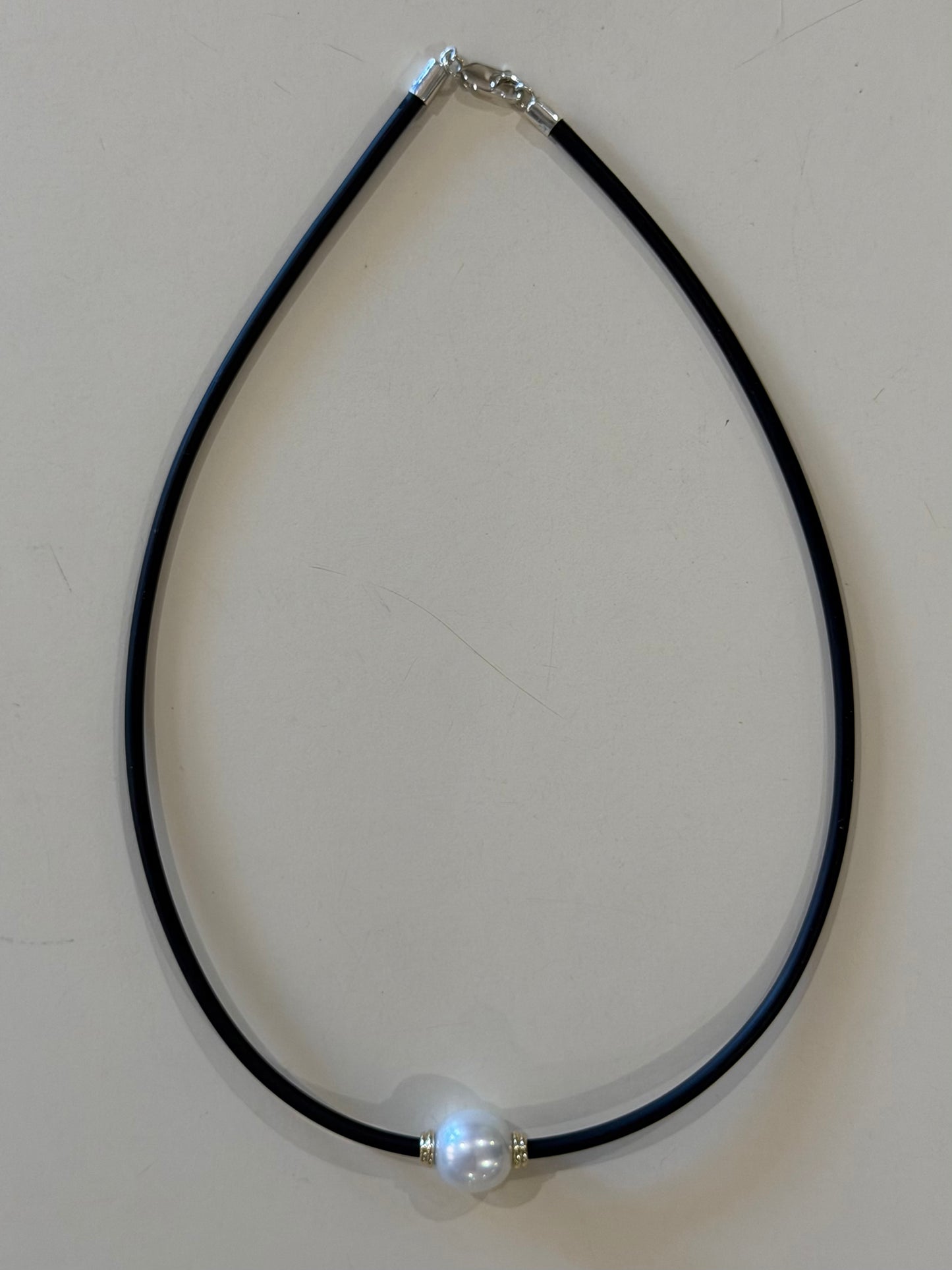 13.2mm Saltwater Neoprene Necklace