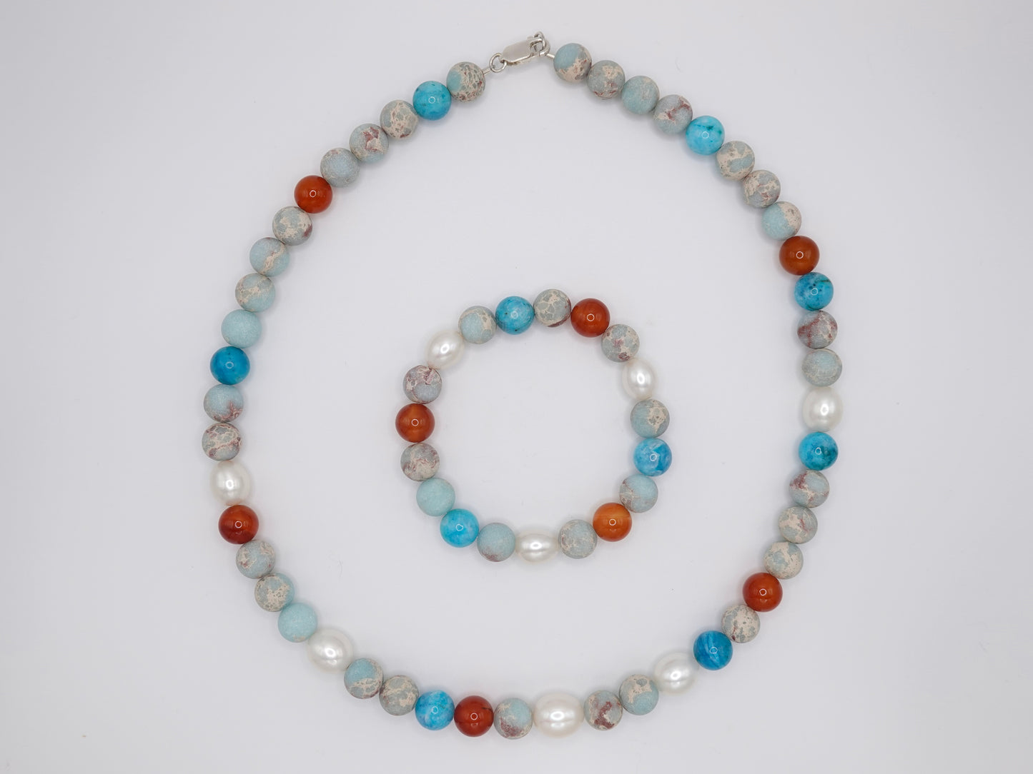 Broome Necklace and Bracelet Set