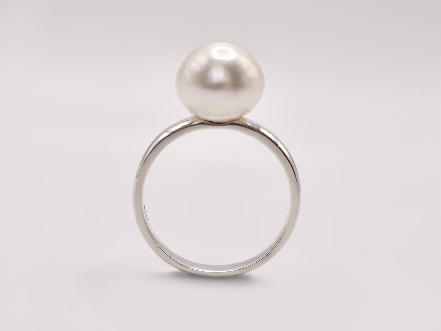Simplicity Ring Silver
