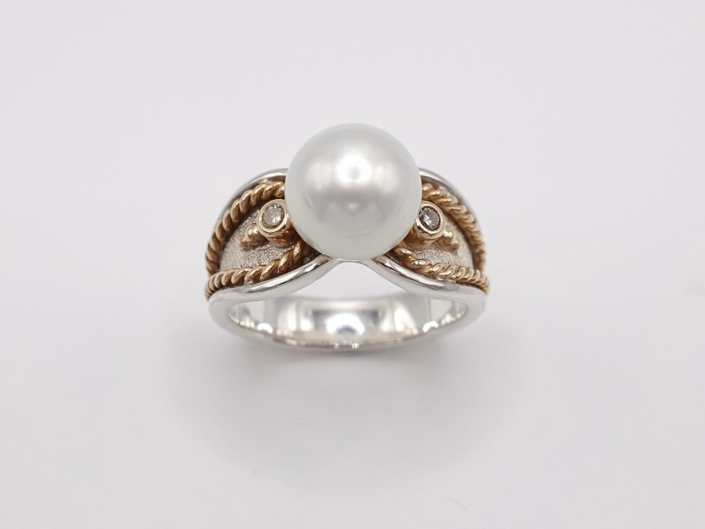 Etruscan Ring Silver