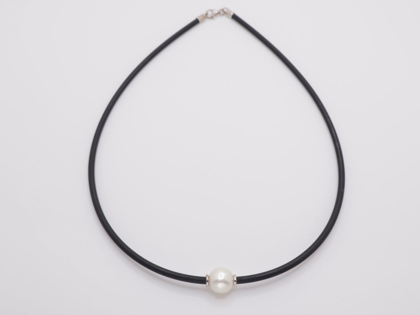 Freshwater Neoprene Necklace Silver