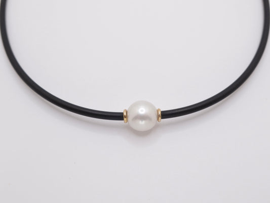 Freshwater Neoprene Necklace Gold